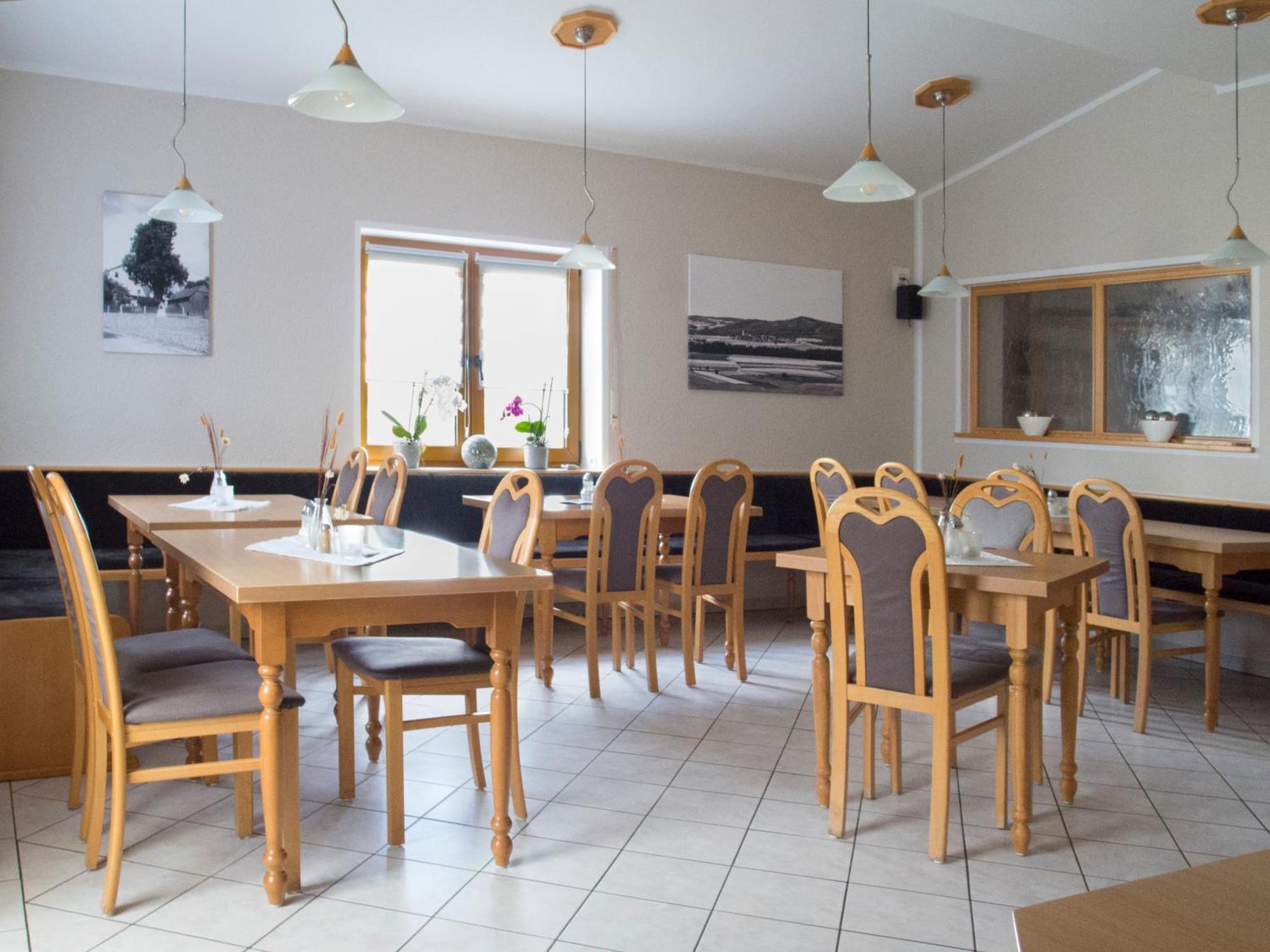 Landgasthof Benjamin Treffelstein Extérieur photo